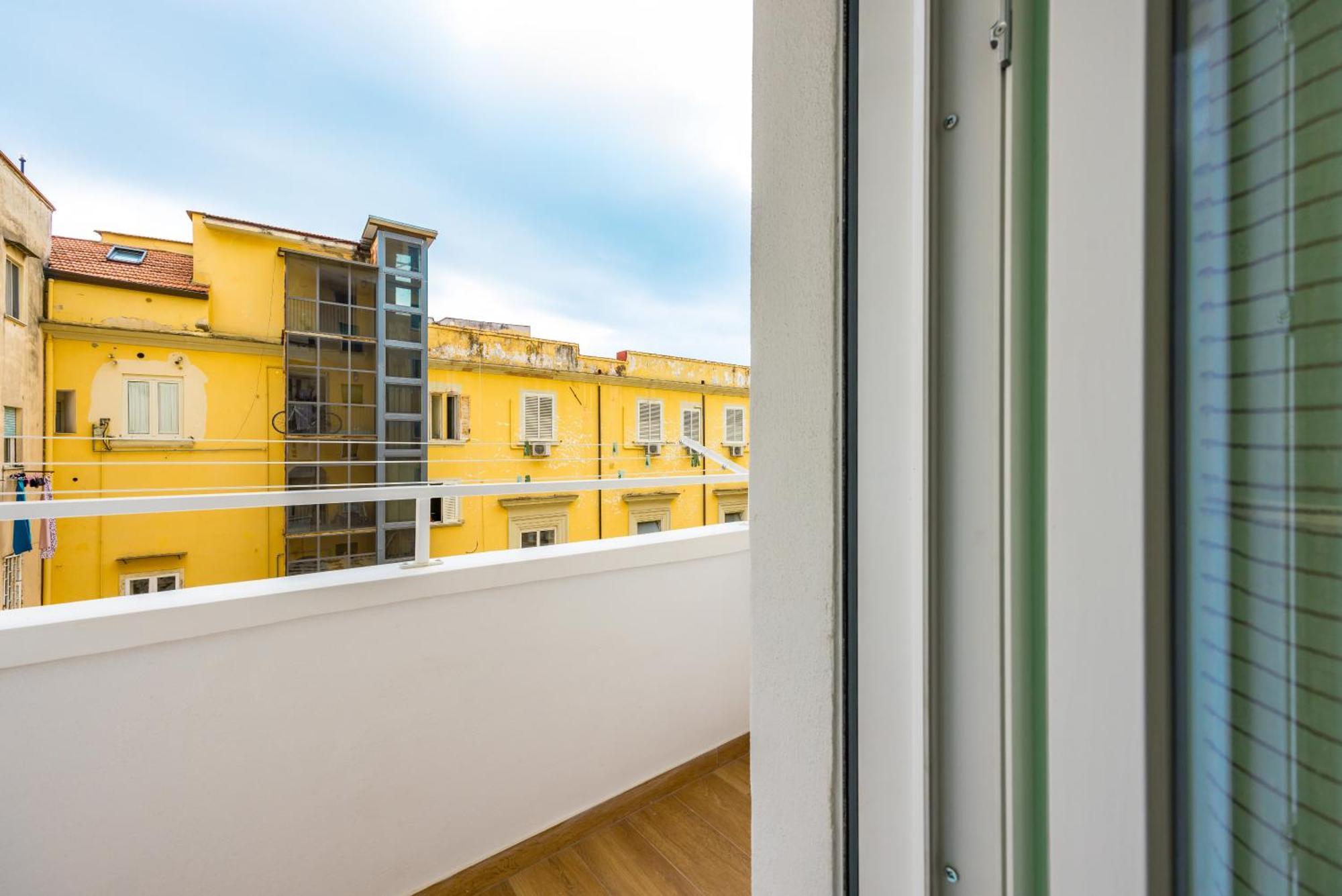 Il Ciucciariello Napoli Apartment ภายนอก รูปภาพ